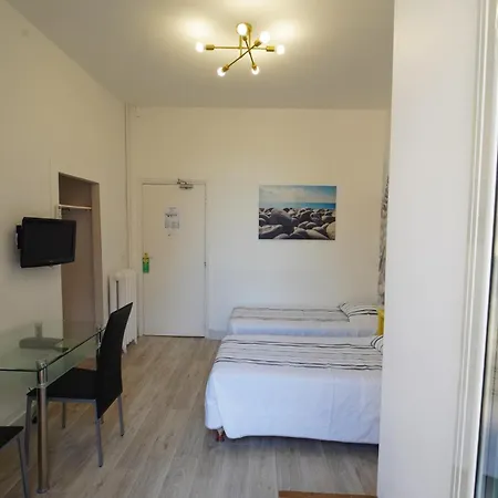 Otel Cresp Nice